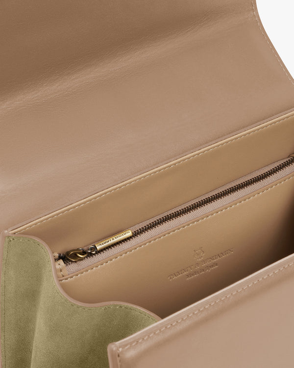 ALEXIA Beige bag open, interior view with zip pocket and green suede lining