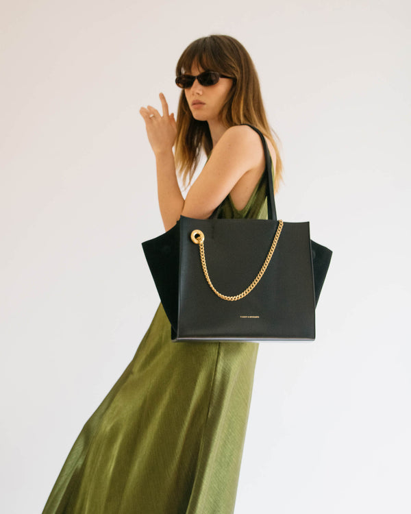 LEXI MM - Black - Showroom Sale