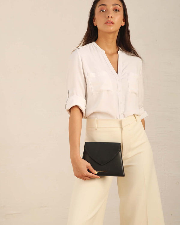 GABRIELLE POUCH - Black