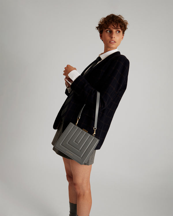 JUDE - Quilted asphalte grey