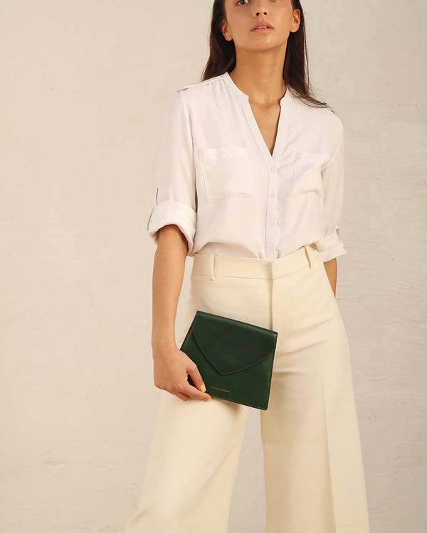 GABRIELLE POUCH - Emerald green