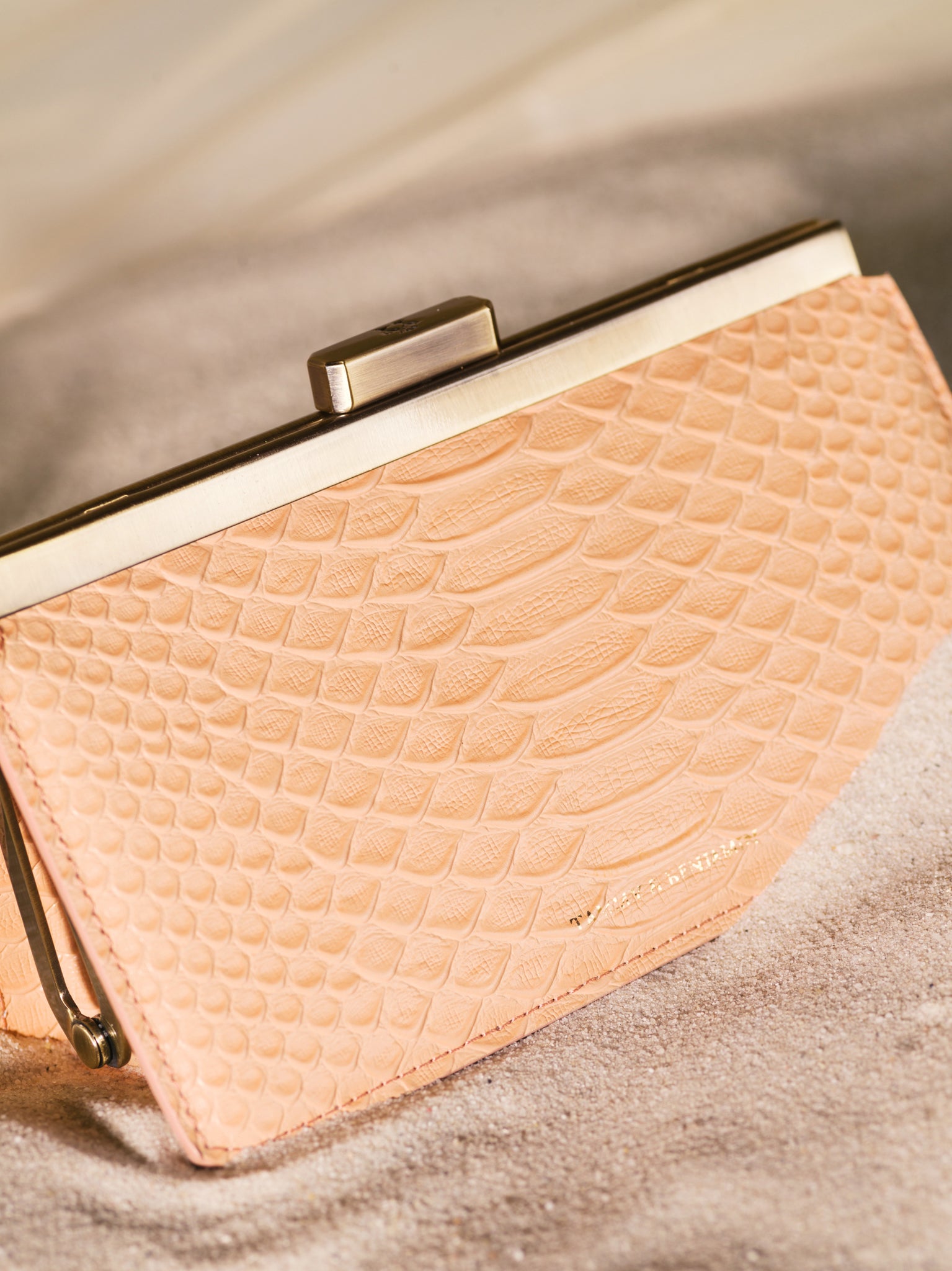 JEANNE BAGUETTE - Peach - Python embossed